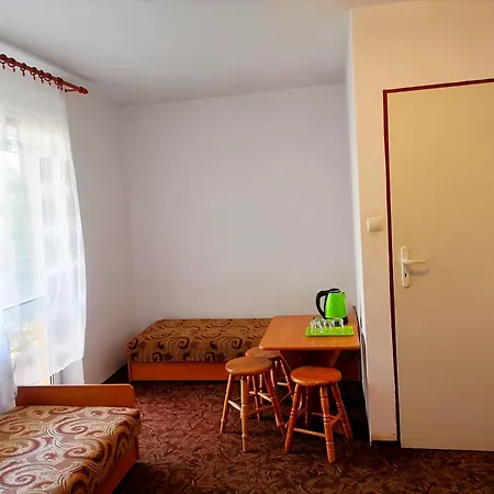 Grazyna Πανσιόν Pobierowo